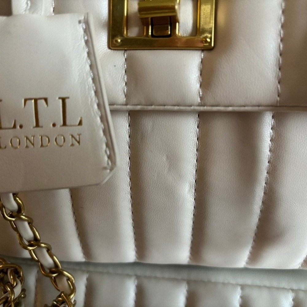 L.T.L‎ London Quilted Crossbody Bag Cream Gold Chain Shoulder Bag - Picture 3 of 12